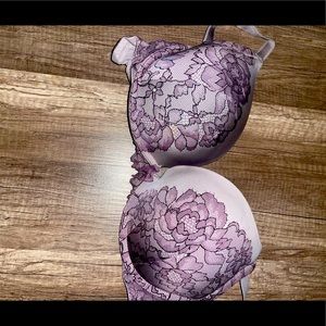 Torrid 36D bra , new never worn